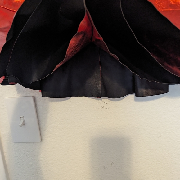 Day + Moon sexy red skirt - Picture 9 of 11